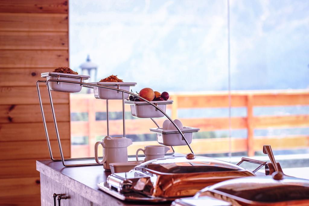 Vivaan The Sunrise Resort Manali  Ngoại thất bức ảnh