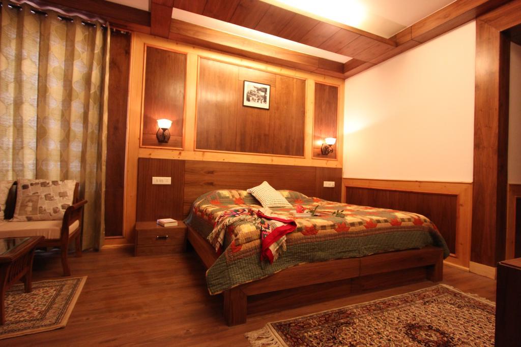 Vivaan The Sunrise Resort Manali  Phòng bức ảnh
