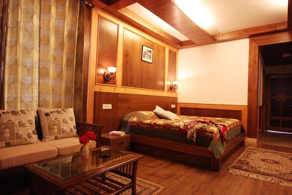 Vivaan The Sunrise Resort Manali  Phòng bức ảnh