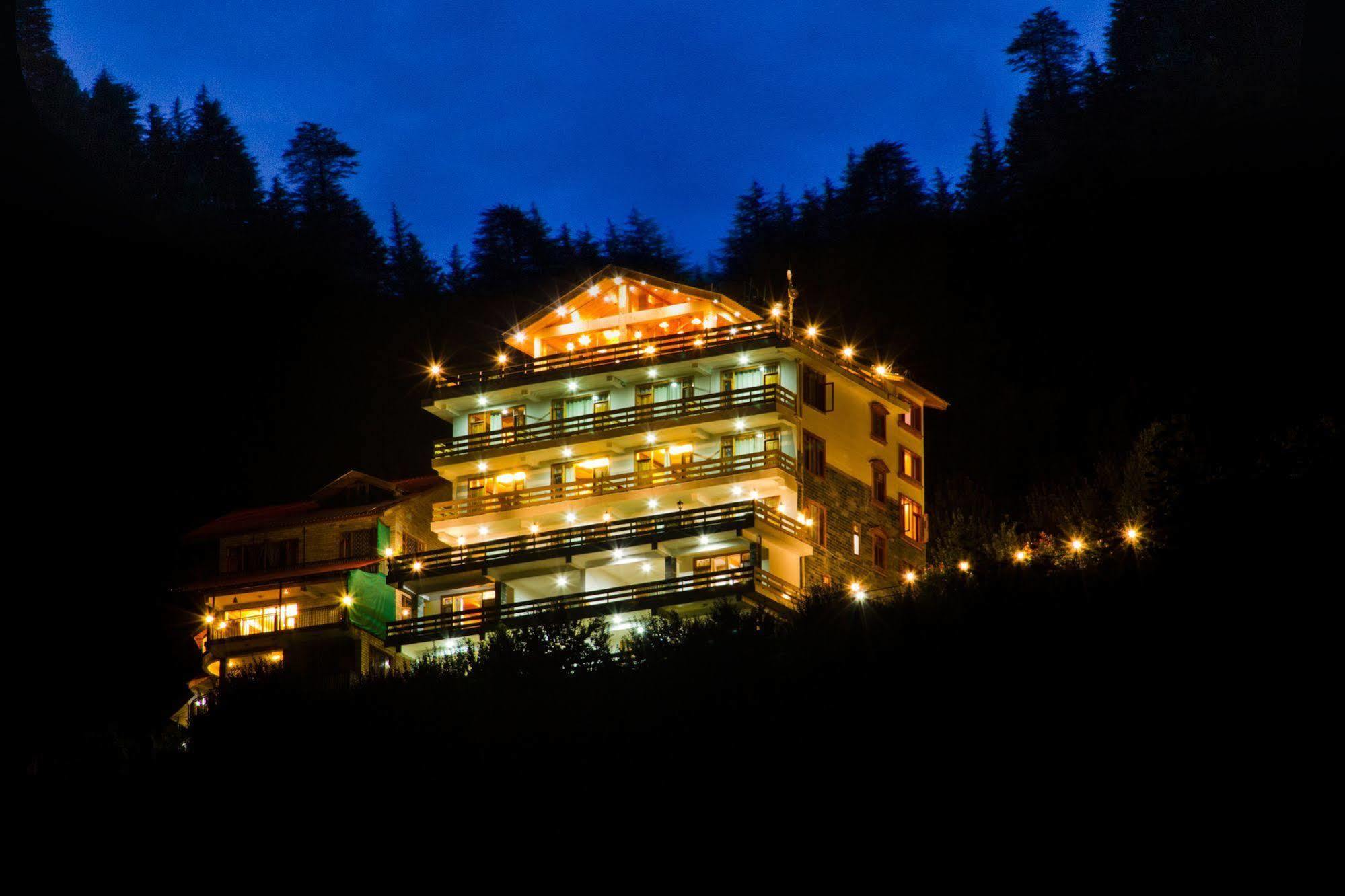 Vivaan The Sunrise Resort Manali  Ngoại thất bức ảnh