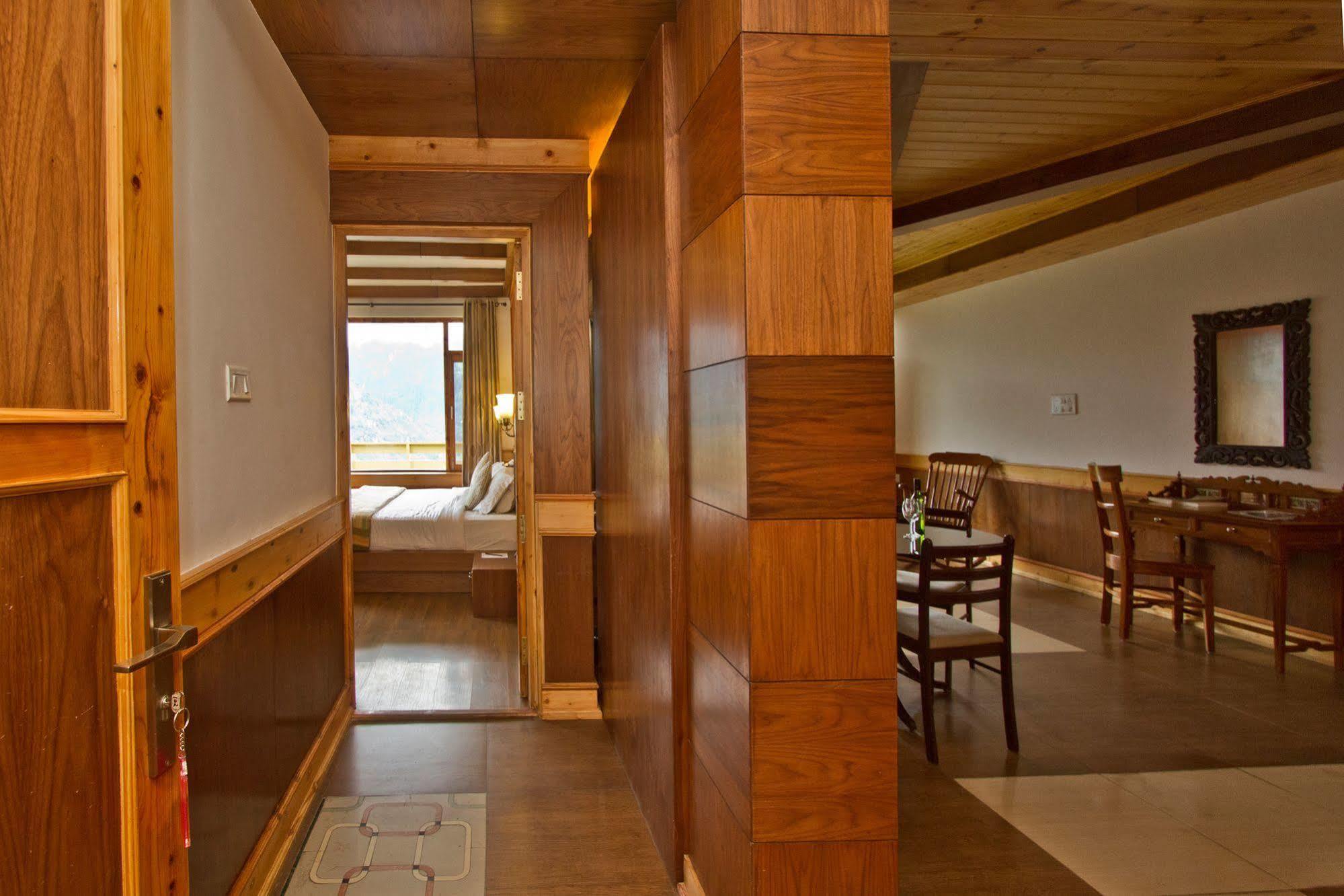 Vivaan The Sunrise Resort Manali  Ngoại thất bức ảnh